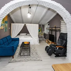 https://studio-apartments-vila-24.albaniahotels.org